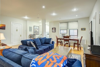 109-20 Queens Blvd Unit 6D, Forest Hills, NY 11375
