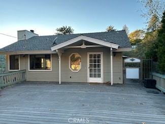 494 Delle Dr, Crestline, CA 92325