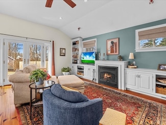 26 Wompatuck Rd, Hingham, MA 02043