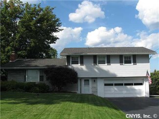 100 Robbins Ln, Syracuse, NY 13214