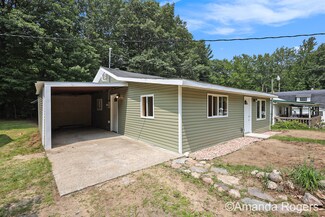 11685 Hickory Dr, Lakeview, MI 48850