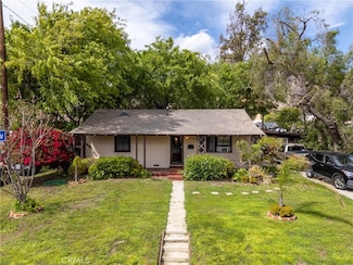 1655 E Woodbury Rd, Pasadena, CA 91104