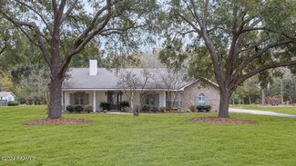 215 Boone Rd, Scott, LA 70583