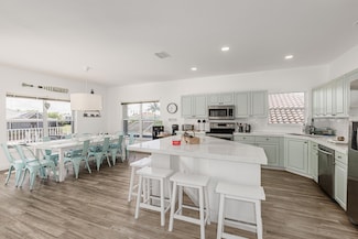 1218 Treasure Ct, Marco Island, FL 34145