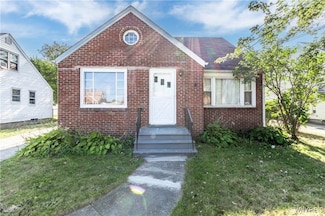 63 Wilshire Rd, Cheektowaga, NY 14225