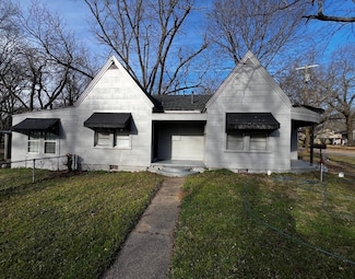 2246 Simpson St, Paris, TX 75460