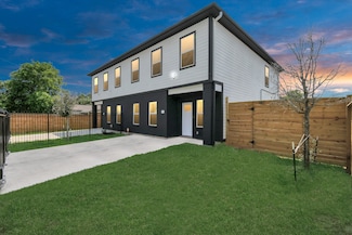 8406 Parnell St Unit B, Houston, TX 77051