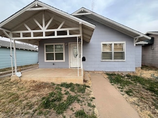 710 Independence St, Plainview, TX 79072