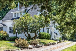 687 Stowe Hollow Rd Unit 2, Stowe, VT 05672