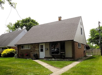 17008 Oakwood Ave, Lansing, IL 60438