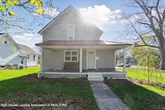 511 S Church St, Saint Johns, MI 48879
