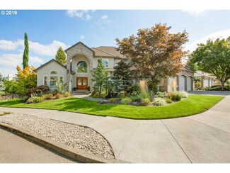 14294 SE Crestview Dr, Clackamas, OR 97015