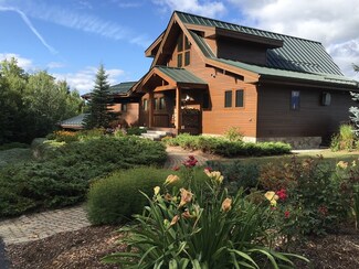 52 Wildflower Ln, Jackson, NH 03846