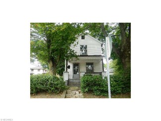 8237 Lorain St SE, Masury, OH 44438