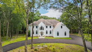 10 Nod Hill Rd, Oxford, CT 06478