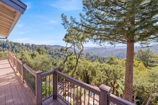 25435 Hutchinson Rd, Los Gatos, CA 95033