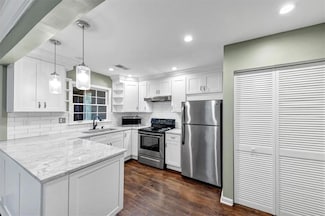 144 Woodmere Square NW, Atlanta, GA 30327