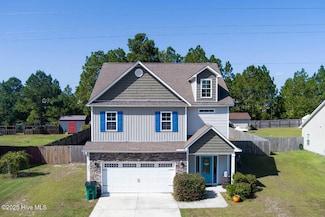 251 E Ivybridge Dr, Hubert, NC 28539