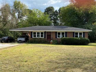 6913 Simpson St, Northport, AL 35473