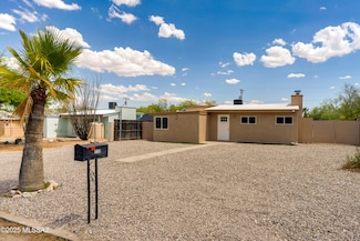 230 E Waverly St, Tucson, AZ 85705