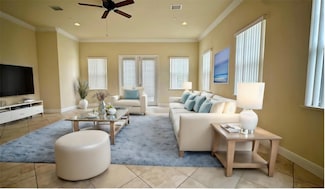 2252 NE 2nd St, Pompano Beach, FL 33062