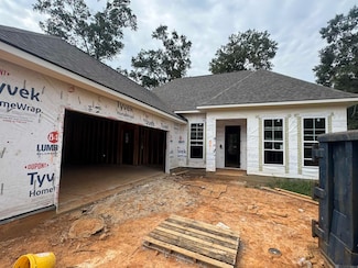 21036 April Ln, Livingston, LA 70754