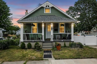215 W Connecticut Ave, Somers Point, NJ 08244