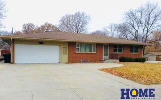 3241 Touzalin Ave, Lincoln, NE 68507