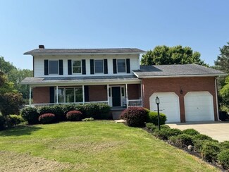 206 Brook Hollow Rd, Mount Pleasant, PA 15666