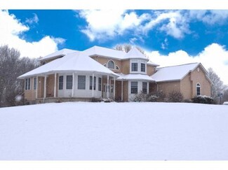 24800 Tree Top Dr, Sunman, IN 47041
