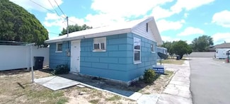140 Southland Ct, Avon Park, FL 33825