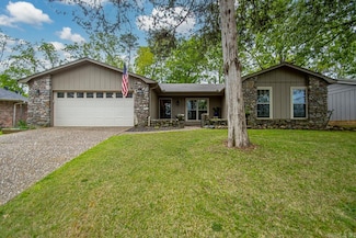 11805 Pleasant Tree Dr, Little Rock, AR 72211