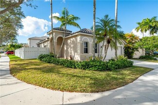 815 Kapok Way, Weston, FL 33327