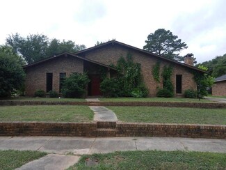 338 S Wickford Cir, Shreveport, LA 71115