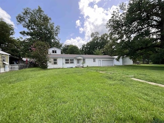 308 E Douglas St, Jefferson, TX 75657