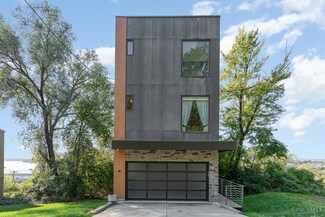 2828 Hoff Ave, Cincinnati, OH 45226