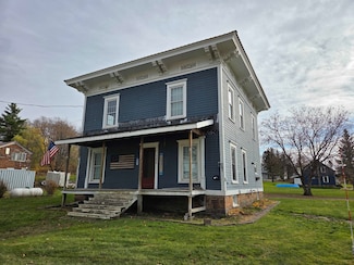 122 Main St, Hermon, NY 13652