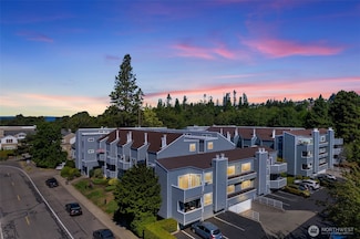 21937 7th Ave S Unit B213, Des Moines, WA 98198