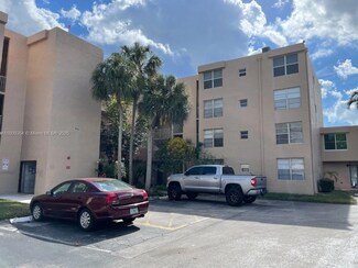 9431 Live Oak Place Unit 203, Davie, FL 33324