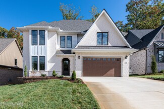 1624 Misty Lake Dr, Knoxville, TN 37932
