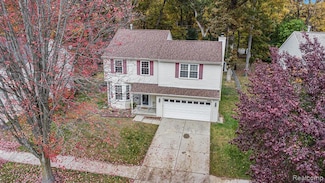 3289 Hilltop Dr Unit 128, Holly, MI 48442