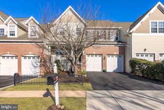 238 Holcombe Way, Lambertville, NJ 08530