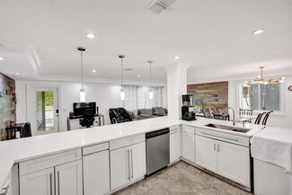 2131 NW 4th St, Pompano Beach, FL 33069