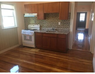 19 Sanford St, Mattapan, MA 02126