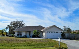 102 SW Glenwood Dr, Port Saint Lucie, FL 34984