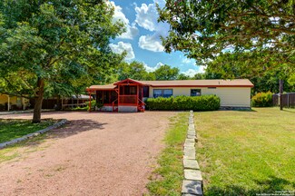 28726 Waterview Dr, Boerne, TX 78006