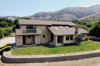 22753 Indian Springs Rd, Salinas, CA 93908