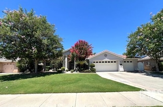 10906 Iron Creek Ave, Bakersfield, CA 93312
