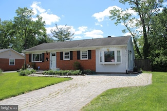 9421 King George Dr, Manassas, VA 20109