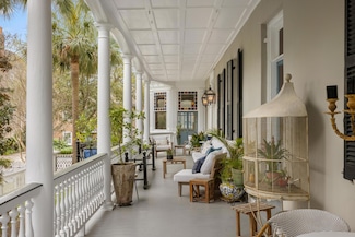 104 Rutledge Ave, Charleston, SC 29401